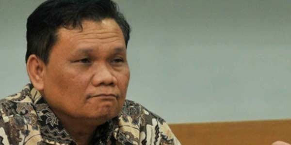 Dianggap Main Dua Kaki, Paloh Disarankan Perbaiki Hubungan Dengan Jokowi