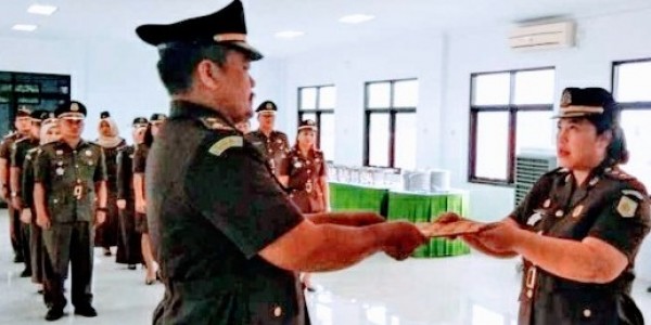 Lantik Kasi Datun Baru, Kejari Subang Ingatkan 3 Perkara 