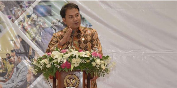 Melahirkan Generasi yang Beradab