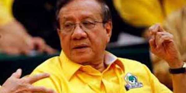 Akbar Ingatkan Airlangga Naikkan Suara Golkar, Baru Bicara Capres
