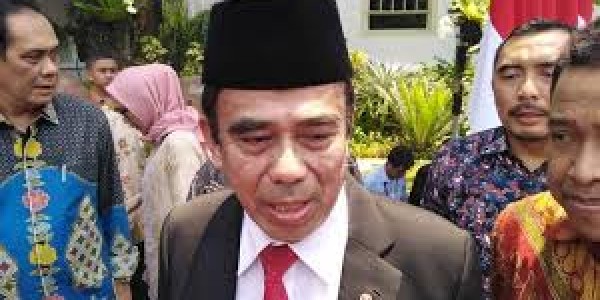 Menag Ngotot Ogah Cabut PMA Majelis Taklim