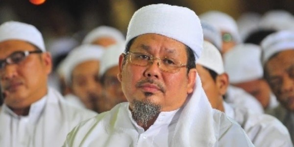 Puji Anies Cabut Penghargaan Diskotek, Ustaz Tengku Sindir Pemimpin Anti Kritik, Siapa?
