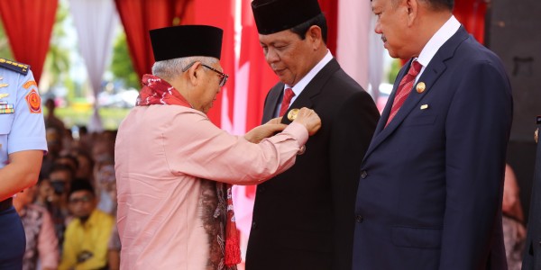 Paman Birin Terima Satyalencana  HKSN 2019 Sukses, Tahun Depan Provinsi Sumut Tuan Rumah
