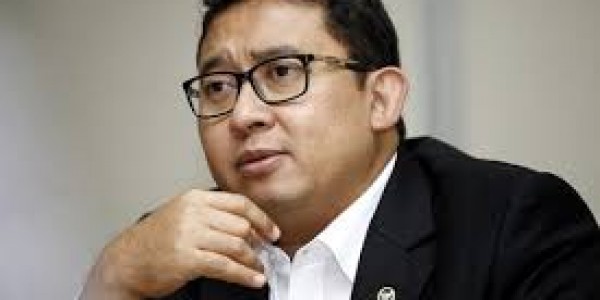 Fadli Zon Minta Jokowi Perbaiki Demokrasi Yang Makin Defisit