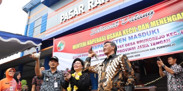 Kemenkop: Pasar Rakyat Brunorejo Direvitalisasi Harapannya KUMKM Makin Diberdayakan