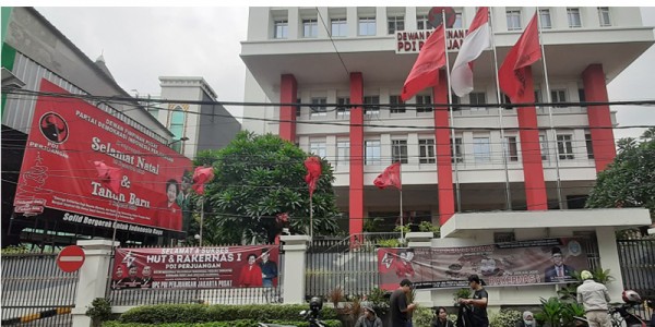 KPK Dikabarkan Geledah dan Segel DPP PDI Perjuangan