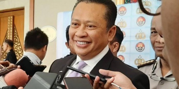 Antisipasi Wabah Corona, Bamsoet Minta Pemerintah Keluarkan Travel Warning
