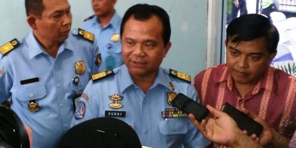 Yasonna Laoly Copot Ronny Sompie dari Dirjen Imigrasi 