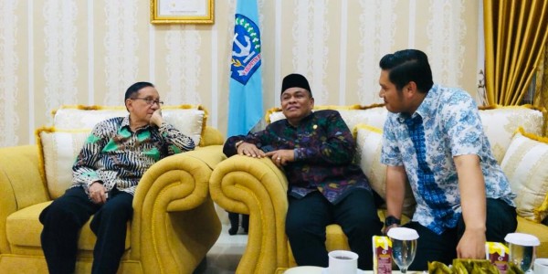 Tegas! Akbar Tandjung Beberkan KNPI Yang Sah Itu Haris Pertama & Arham Basmin
