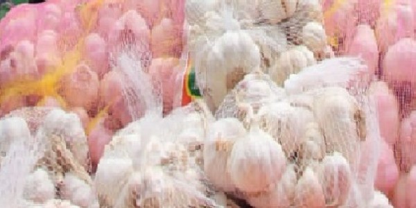 DPR Ingatkan Kementan Agar Transparan Dalam Penerbitan RIPH