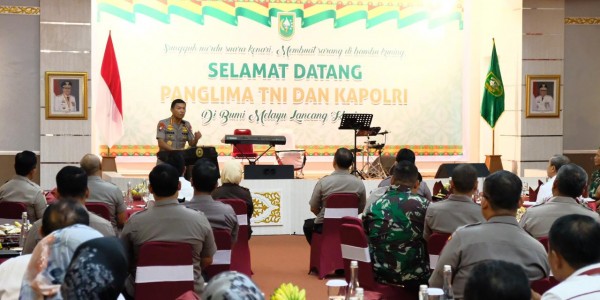 Kapolri Tekankan Tangani Karhutla Harus Dengan Hati Bersih Dan Ikhlas