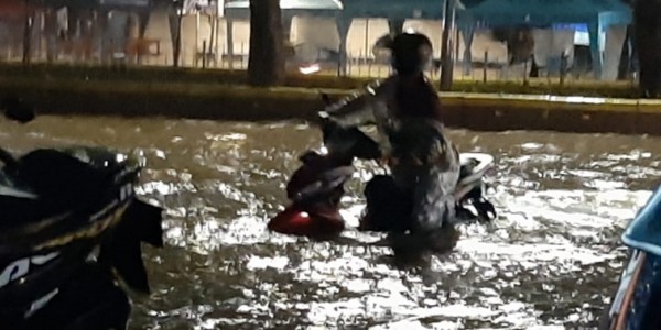 Menteri PUPR  Sebut Banjir di Jabodetabek Akibat Drainase