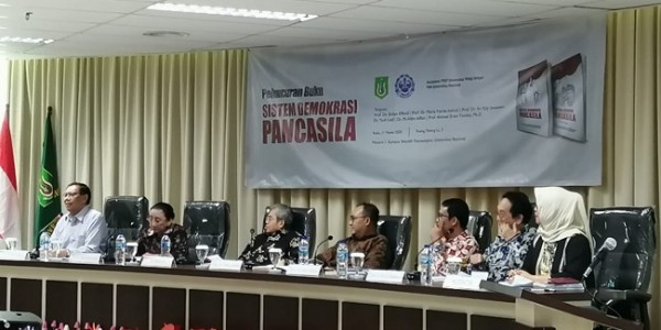 Eks Rektor UGM Sebut Kedaulatan Atas Kekayaan Alam Indonesia Kini Sudah Hilang