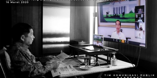 Antisipasi Virus Corona, Menteri PPN/Bappenas Rapat Dengan Presiden Joko Widodo Lewat Video Conference