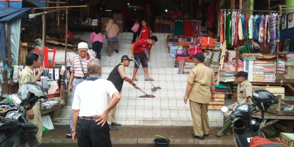 Ciptakan Pasar Tambun Juara, Ade Asma Bangga Programnya Didukung Para Pedagang