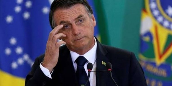 Perselisihan Presiden Brazil Dengan Tentara Masih Menguat