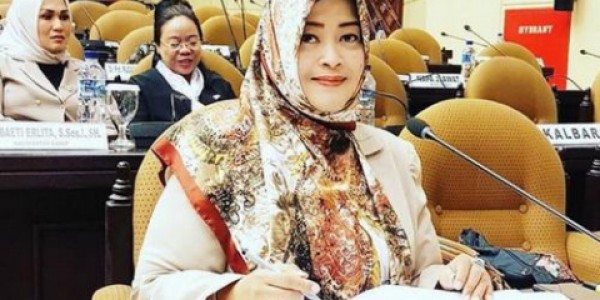 Fahira Idris Minta Warga Dukung Dan Patuh Arahan Gubernur Anies Soal PSBB
