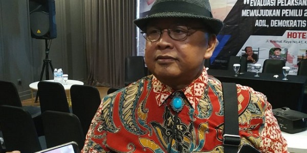 Stafsus Presiden Mundur, AS Hikam: Semoga Diikuti Oleh yang Satunya