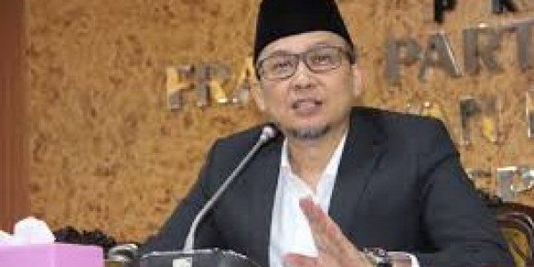 Tak Mau Seperti Zimbabwe, Desakan Untuk BI Mencetak Uang Berbahaya