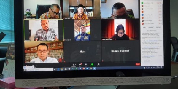 Mengupas Pengawasan Hakim dan Penegakan Kode Etik Di Masa Pandemi
