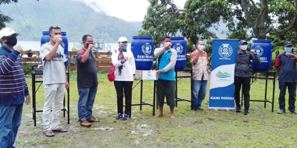 Regal Springs Indonesia Serahkan Bantuan COVID-19 ke Samosir dan Toba