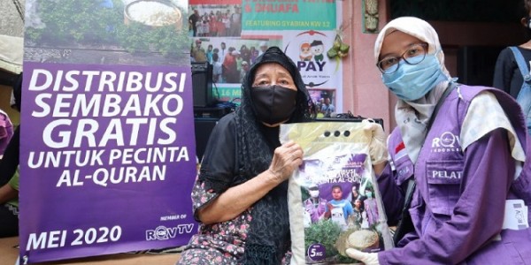 RQV Indonesia Kembali Berbagi Kepada Keluarga Pecinta Al-Qur’an Terdampak Covid-19