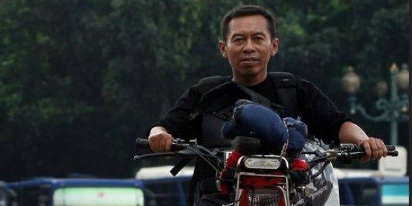 Saya, Pak Teten dan Somasi