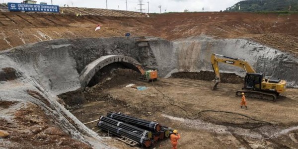 Tetap Lanjutkan Proyek Kereta Cepat, DPR: Bukti Pemerintah Pro Pemodal