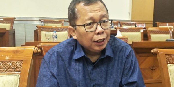 Tahan Ruslan Buton, MPR Ingatkan Polri Hati-hati