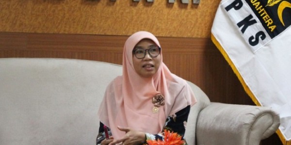 DPR Ingatkan Pemerintah Jangan Sampai Masyarakat Jadi Korban Karena New Normal