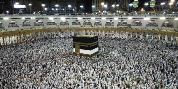 DPR Harap Tak Ada Potongan Dana Jemaah Calon Haji