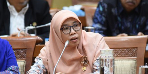 Presiden Marahi Menteri, Netty PKS: Kenapa Baru Sekarang?