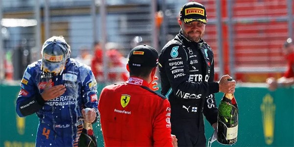 Bottas Menangi Balapan Pertama F1 2020, Hamilton Kena Penalti