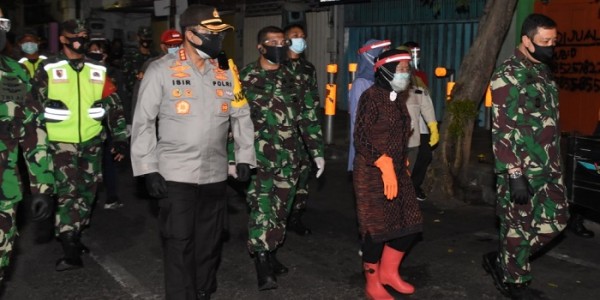 Bareng Forkopimda, Brigjen TNI Herman Tinjau Pasar Keputran