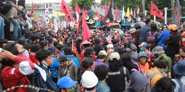 Demo Tolak RUU HIP