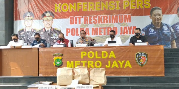 Polisi Nyatakan Editor Metro TV Tewas Bunuh Diri, Pisau Dibeli Sendiri oleh Korban