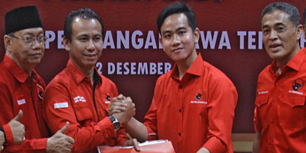 Pengamat: Jokowi Berupaya Membangun Dinasti Politik dengan Pencalonan Gibran