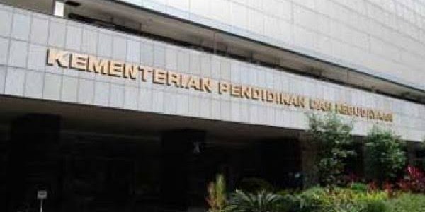Koorpresnas BEM PTMI : Minta Jokowi Evaluasi Kinerja Nadiem