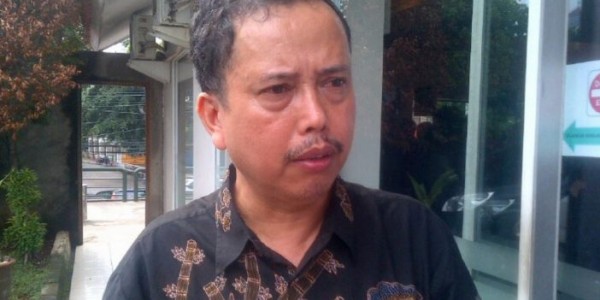 IPW Ungkap Ada Dua Buronan Kakap Indonesia Tertangkap Di AS, Polri Mana?