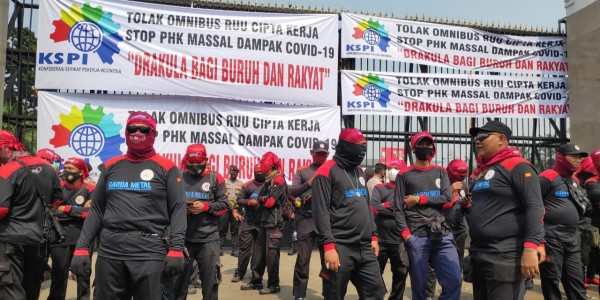 Bantuan Pemerintah Untuk 13 Juta Buruh Harus Didata Dan Diawasi Secara Ketat