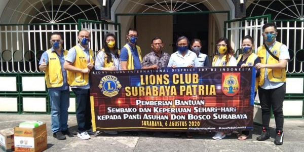 Lions Club Surabaya Patria Sumbangkan Paket Sembako pada Panti Asuhan Don Bosco