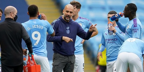 Pep Guardiolah Minta Anak Asuhnya Tetap Waspada Hadapi Lyon di 8 Besar