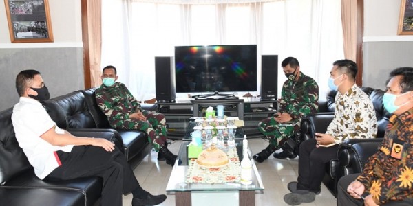 Staf Ahli Kemenkopolhukam RI Bahas Penyusunan Sumber Daya Manusia