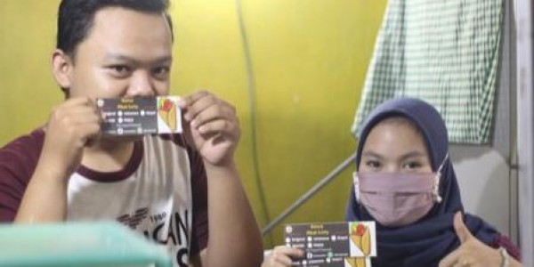 Mahasiswa KKN 60 Unej Dorong Pemasaran UMKM Surma Melalui Media Online