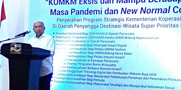 Menteri Koperasi Buka Pelatihan UKM di Niagara Hotel Parapat