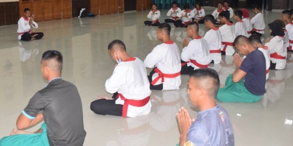 Yonarmed 12/Divif 2 Kostrad Gelar Latihan Bersama Pendekar Merpati Putih