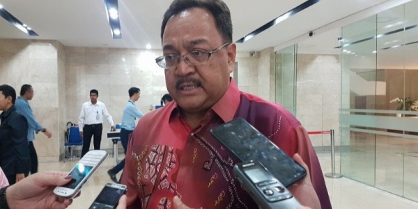 WNI Dilarang Masuk Malaysia, Menlu Retno Panggil Dubes Zainal