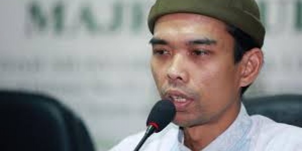 UAS Sebut Orang Minang Bisa Bikin Negara Sendiri, Tapi...