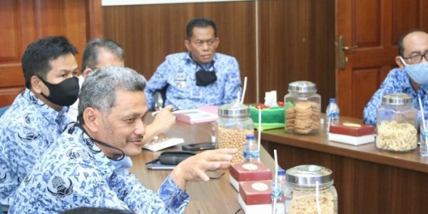 Bupati Subang Menyetujui Investor Jepang Sungling Air Laut Jadi Air Bersih