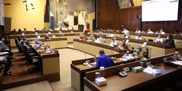 DPR Apresiasi Pelaksanaan Tes CPNS dengan Protokol Kesehatan